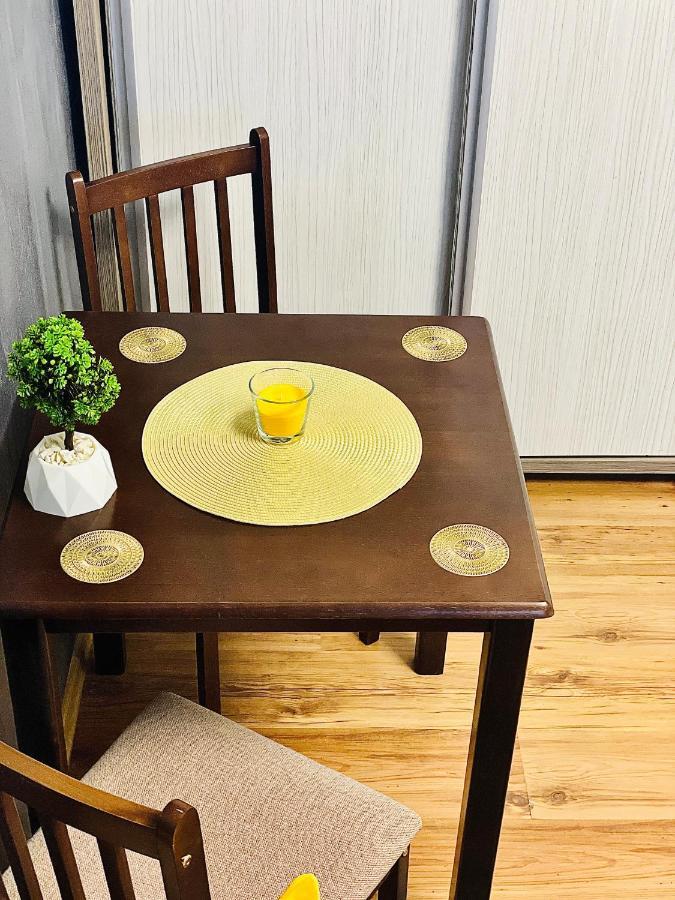 Apartament S&s Studio At Ground Floor Town !!! Parcare La Locatie !!