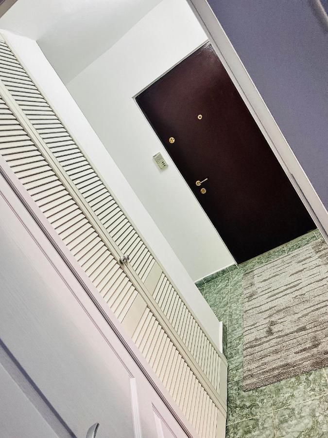 Apartament S&s Studio At Ground Floor Town !!! Parcare La Locatie !!